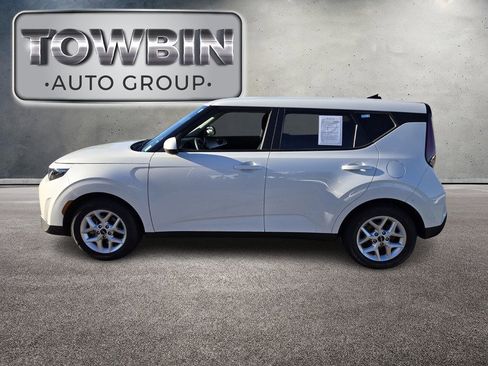 Used 2024 Kia Soul LX w/ Option Group 015 image 8