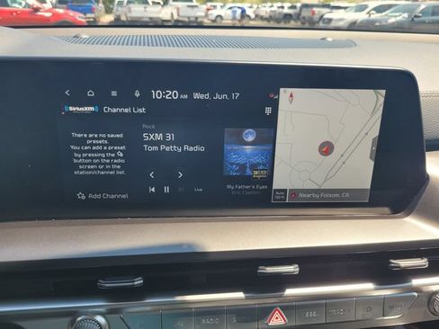 Used 2025 Kia Telluride S FWD image 23
