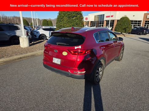 Used 2017 Kia Sportage EX image 5