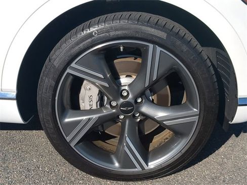 Used 2025 Genesis GV80 3.5T Prestige image 10