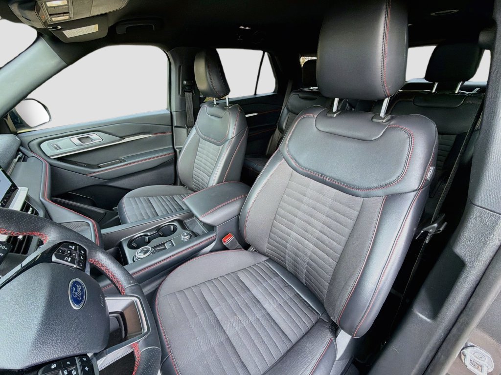Used 2026 Ford Explorer ST-Line AWD/4WD image 23