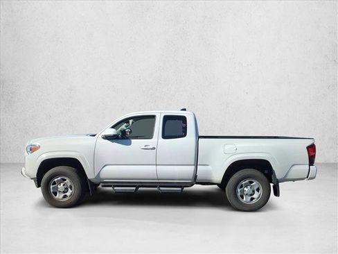Used 2023 Toyota Tacoma SR image 8