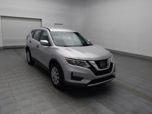 Used 2017 Nissan Rogue S image 13