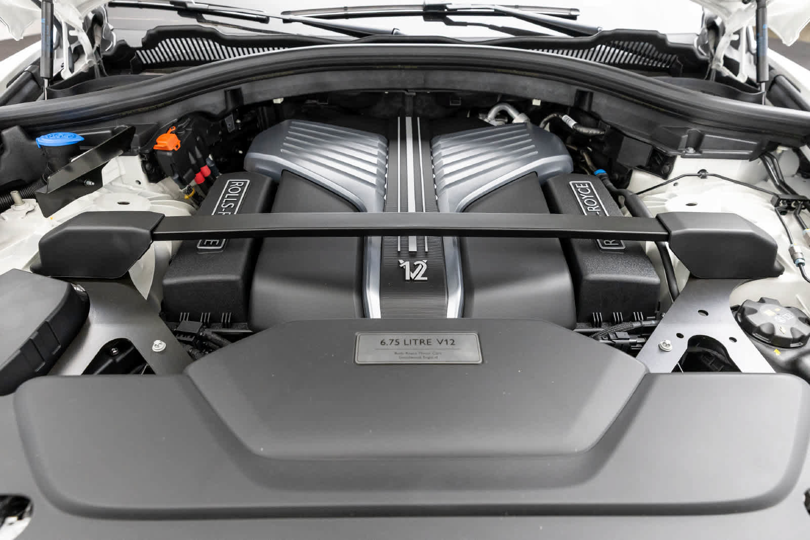 New 2027 Rolls-Royce Cullinan Black Badge AWD/4WD image 8