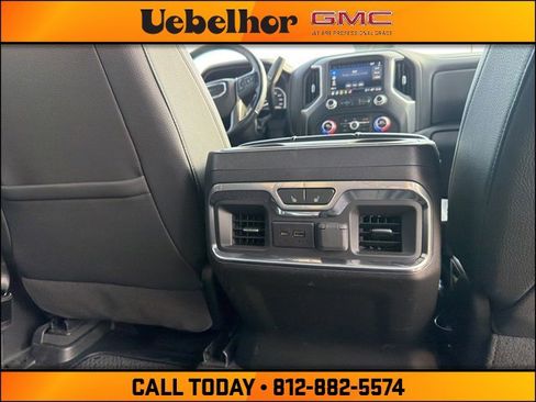 Used 2021 GMC Sierra 2500 Denali w/ Denali Black Diamond Edition image 6