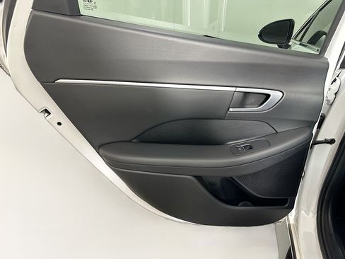 Used 2020 Hyundai Sonata SEL w/ Cargo Package FWD image 25