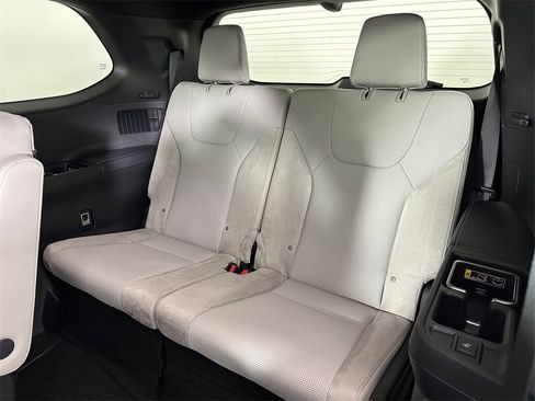 New 2026 Lexus TX 350 AWD image 18