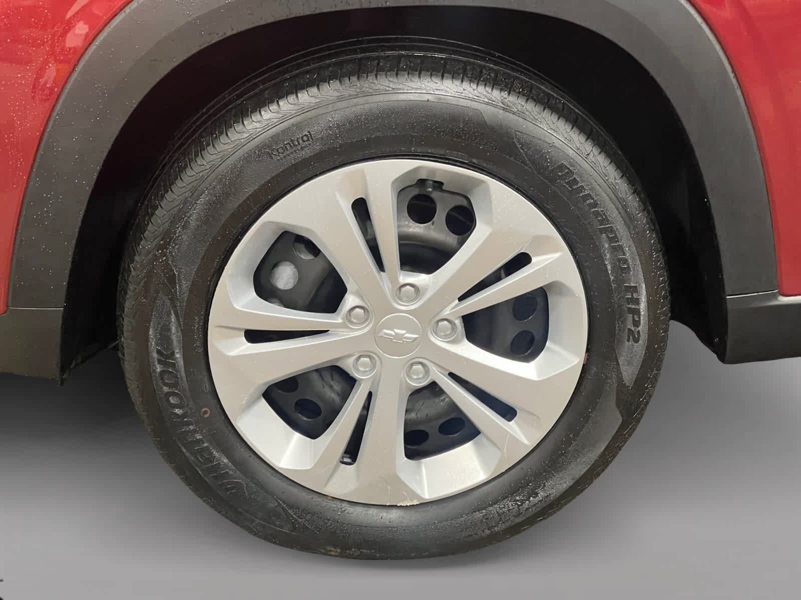 Used 2024 Chevrolet Trax LS FWD image 19