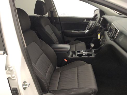 Used 2019 Kia Sportage LX FWD image 19