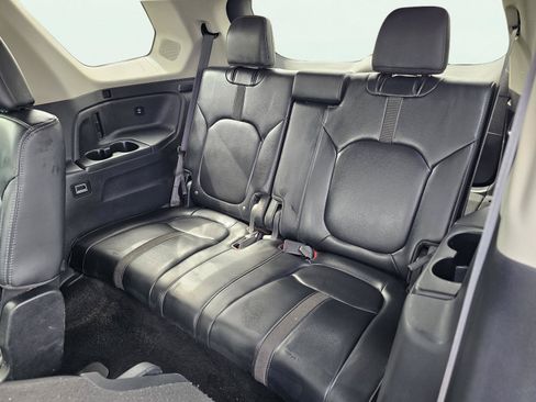Used 2024 Honda Pilot Touring image 33