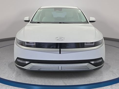 Used 2023 Hyundai Ioniq 5 SEL AWD/4WD image 2