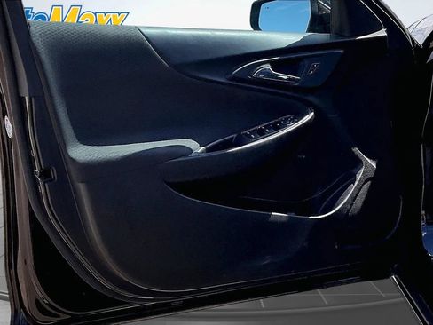 Used 2021 Chevrolet Malibu LS w/ Driver Confidence Package II FWD image 24