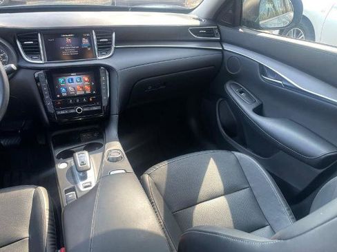Certified 2023 INFINITI QX50 Luxe AWD/4WD image 9