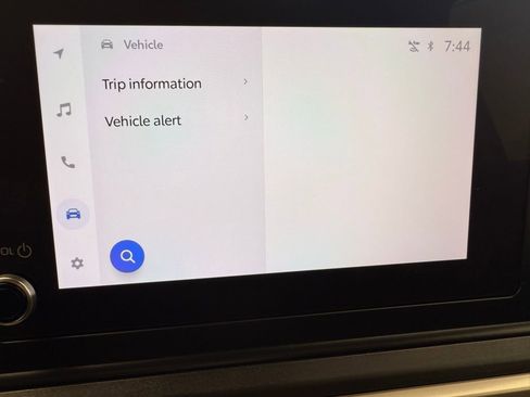 Used 2024 Toyota Tacoma SR image 33