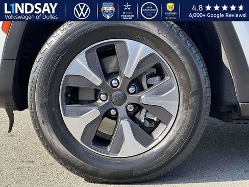 Used 2022 Jeep Grand Cherokee Limited 4xe image 7