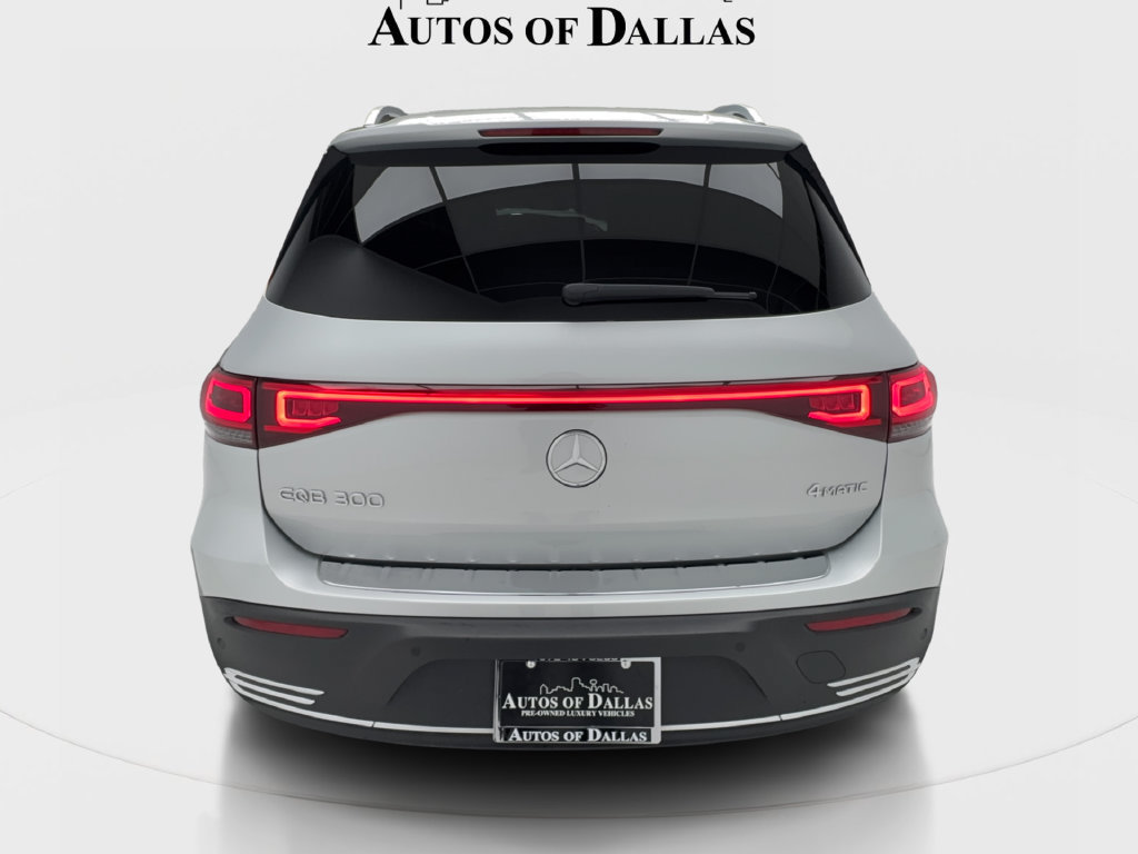 Used 2023 Mercedes-Benz EQB 300 4MATIC w/ Exclusive Package image 10