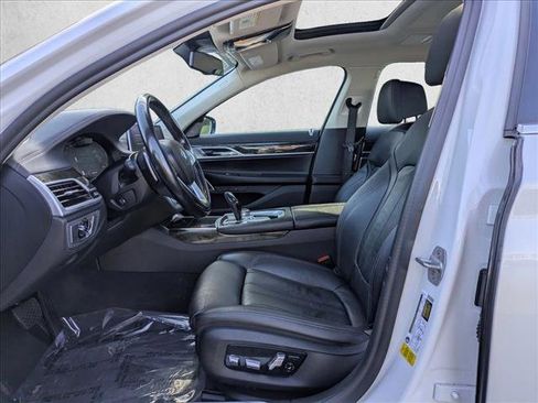 Used 2020 BMW 740i 740i image 17