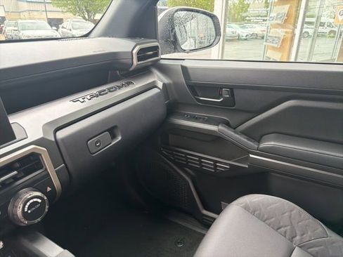 New 2026 Toyota Tacoma SR5 AWD/4WD image 34