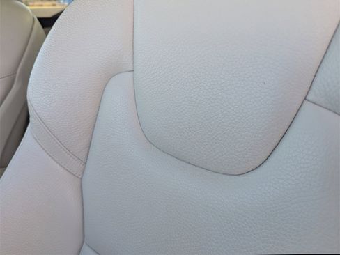 Used 2024 Volvo XC60 B5 Core image 14