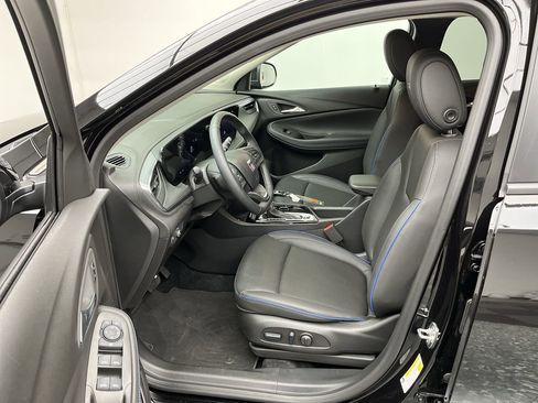 Used 2026 Buick Encore GX Sport Touring w/ Advanced Technology Package AWD/4WD image 3
