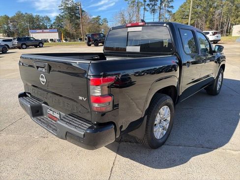 Used 2023 Nissan Frontier SV w/ SV Convenience Package image 6