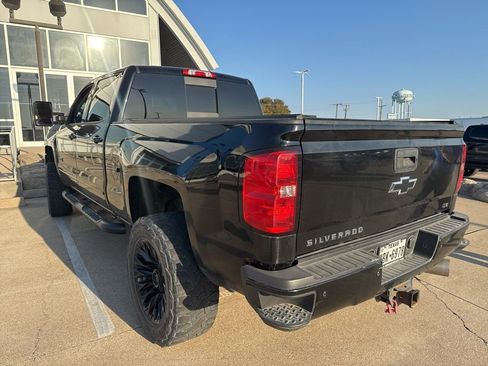 Used 2019 Chevrolet Silverado 2500 LTZ w/ Duramax Plus Package image 8