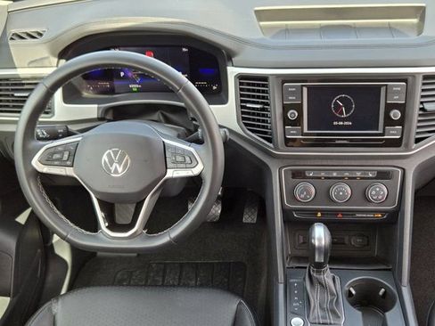 Used 2023 Volkswagen Atlas SE FWD image 26