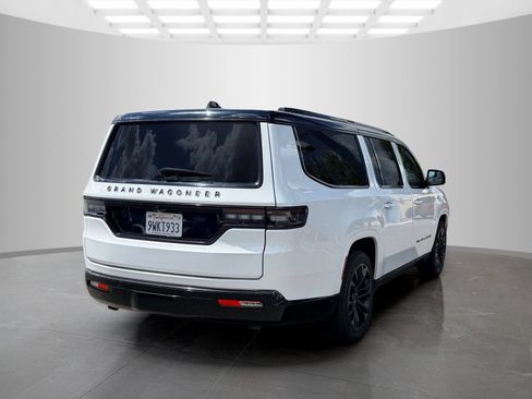 Used 2024 Jeep Grand Wagoneer L Series II w/ Quick Order Packagew 28T AWD/4WD image 5