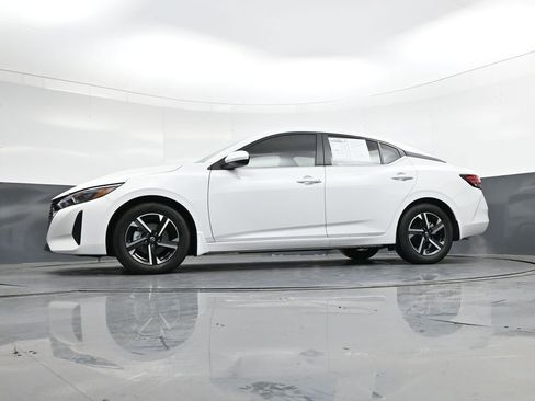 Certified 2025 Nissan Sentra SV w/ All-Weather Package image 40