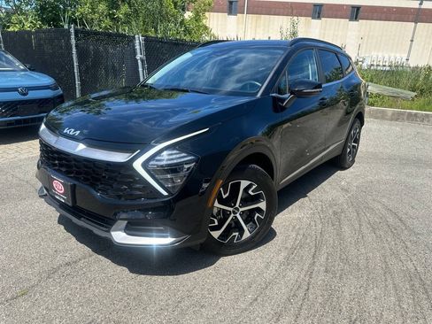 Used 2025 Kia Sportage EX w/ Premium Package AWD/4WD image 1
