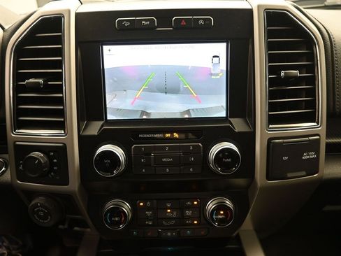 Used 2019 Ford F150 Lariat w/ Equipment Group 502A Luxury image 12