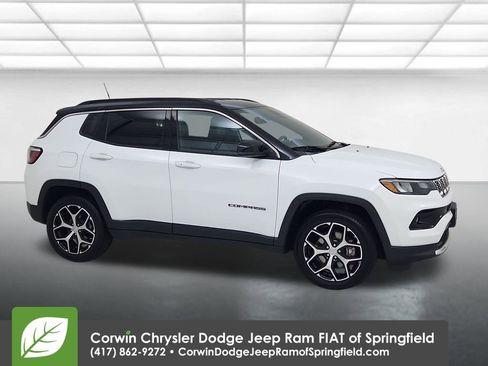 Certified 2024 Jeep Compass Limited image 1