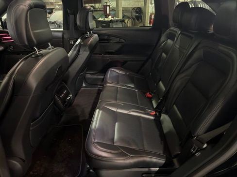 Used 2024 Lincoln Nautilus Premier w/ Equipment Group 102A image 27