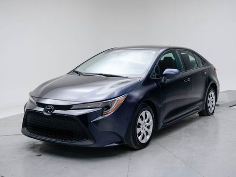 Used 2023 Toyota Corolla LE image 1