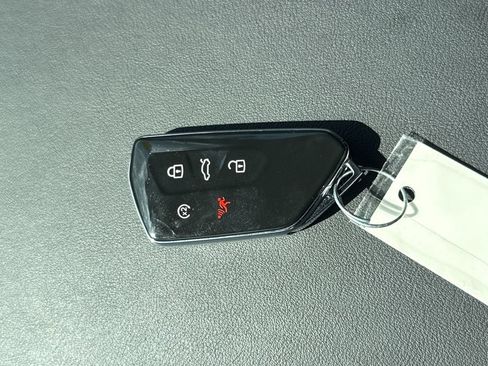Used 2025 Volkswagen Atlas Peak Edition SE AWD/4WD image 29