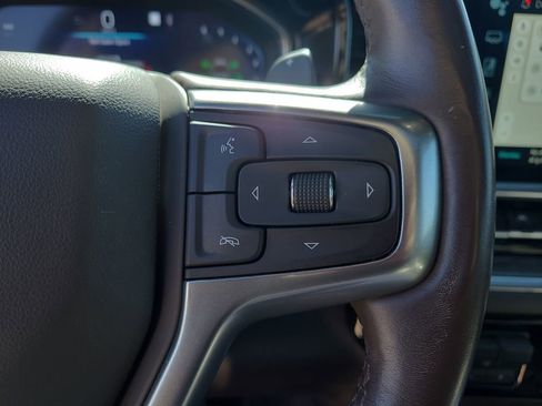 Used 2022 Chevrolet Silverado 1500 LTZ w/ LTZ Premium Package image 32