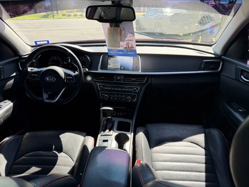 Used 2019 Kia Optima SX image 7