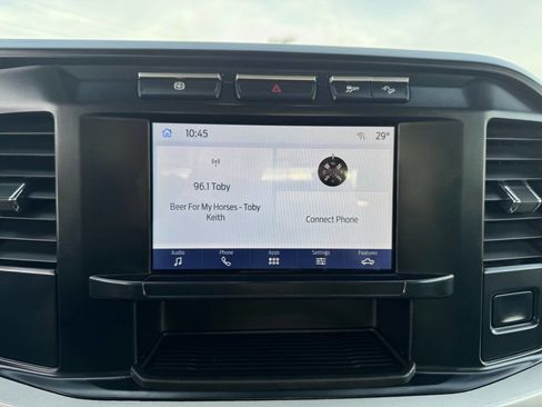 Used 2024 Ford F350 XLT w/ FX4 Off-Road Package image 22