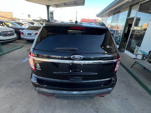 Used 2014 Ford Explorer XLT w/ Equipment Group 202A FWD image 21