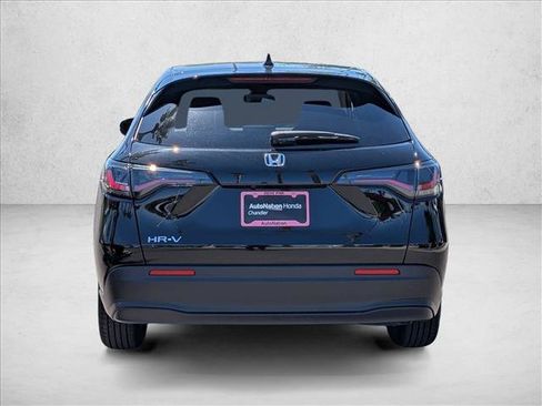 New 2027 Honda HR-V LX image 8
