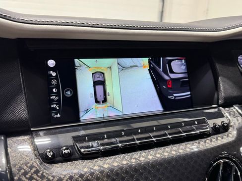 Used 2023 Rolls-Royce Cullinan Black Badge w/ Dark Exterior Package image 34