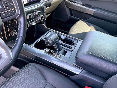 Used 2022 Ford F150 XLT w/ Equipment Group 302A High image 19