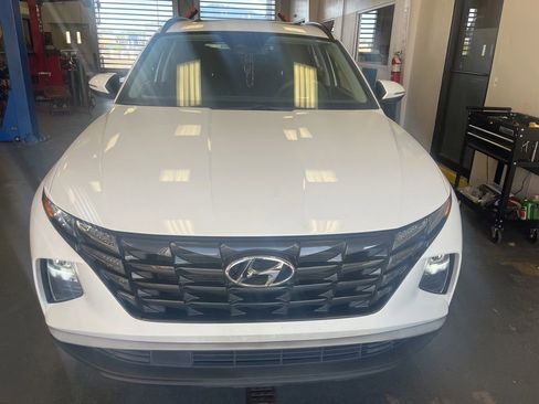 Used 2022 Hyundai Tucson SEL w/ Convenience Package AWD/4WD image 9