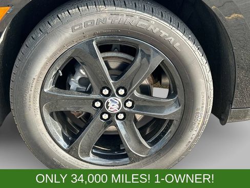 Used 2023 Buick Enclave Essence w/ Experience Buick Package AWD/4WD image 9
