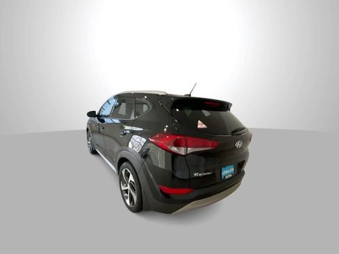 Used 2017 Hyundai Tucson Sport image 6