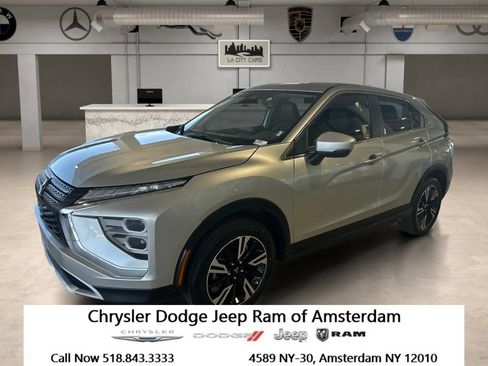 Used 2025 Mitsubishi Eclipse Cross SE AWD/4WD image 1