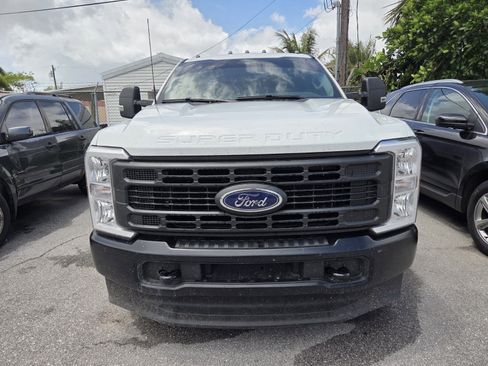 Used 2025 Ford F250 XL w/ FX4 Off-Road Package AWD/4WD image 2