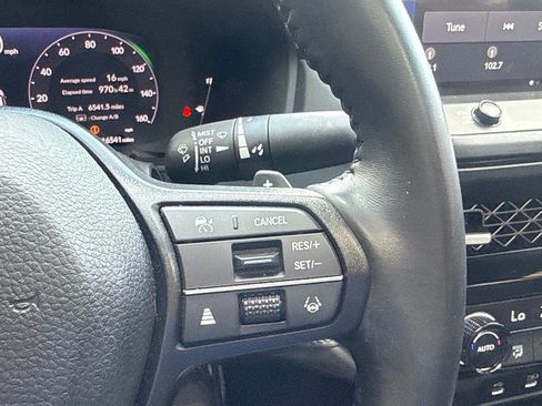 Used 2023 Honda Accord Sport image 14