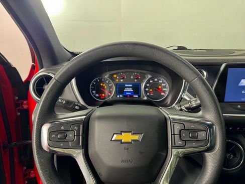 Used 2022 Chevrolet Blazer LT image 20