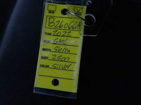 Used 2022 GMC Sierra 2500 SLE w/ SLE Value Package; image 27